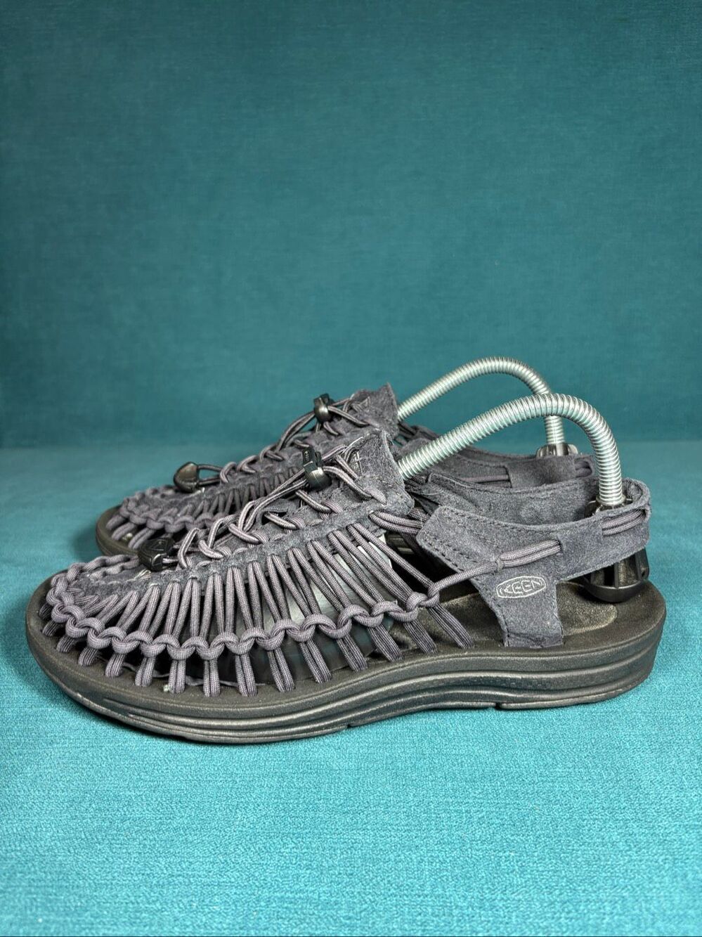 KEEN Uneek Womens Size 9 Woven Cord Outdoor Sandals Black Dark Grey